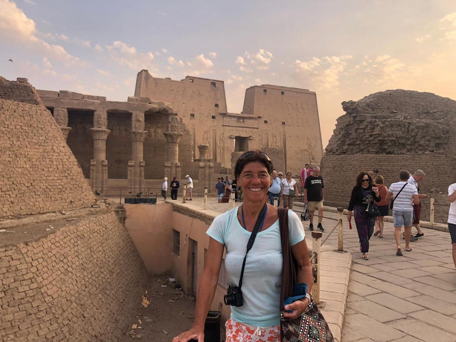 Five Star Nile Cruise From Aswan To Luxor Hotel Luaran gambar